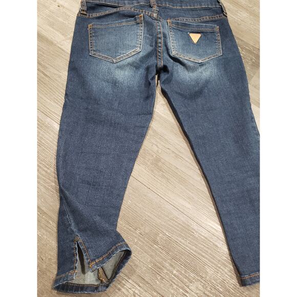 GUESS Jeans Dark Washed Capri Pants / Slacks | Size 25 - Picture 4 of 7